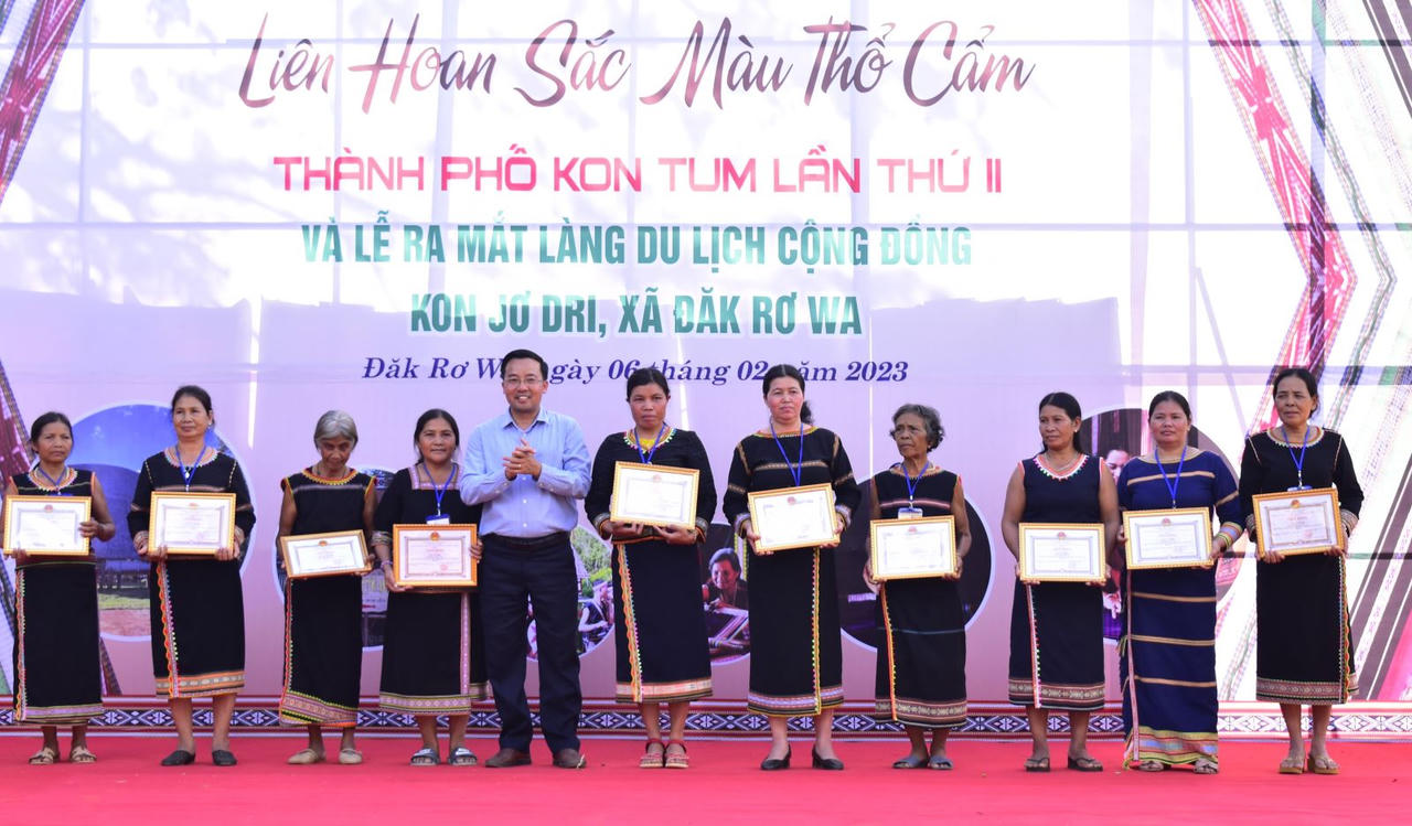 Kon Tum - Vóc dáng mới trên thành phố trẻ