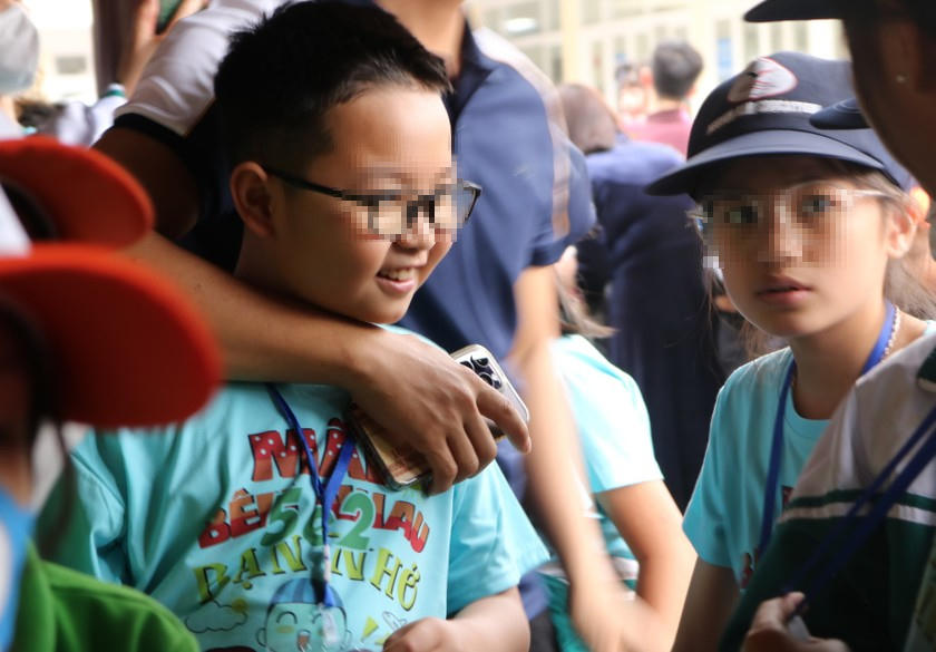 Học sinh náo nức về thăm Lăng Bác ngày cuối tuần