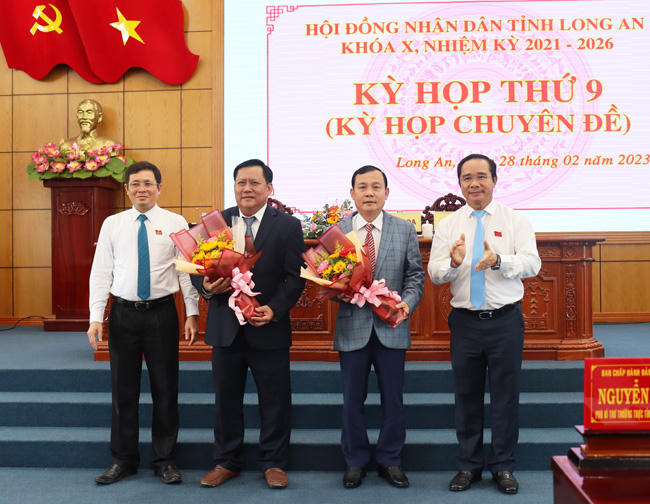 Ông Huỳnh Văn Sơn làm Phó Chủ tịch tỉnh Long An