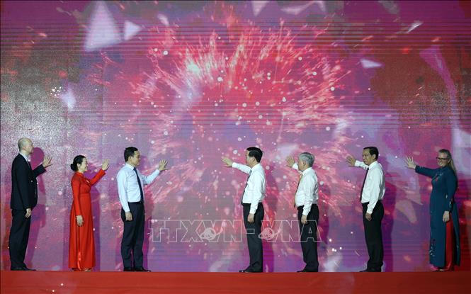 Chủ tịch nước Võ Văn Thưởng dự Lễ phát động Tháng Nhân đạo quốc gia