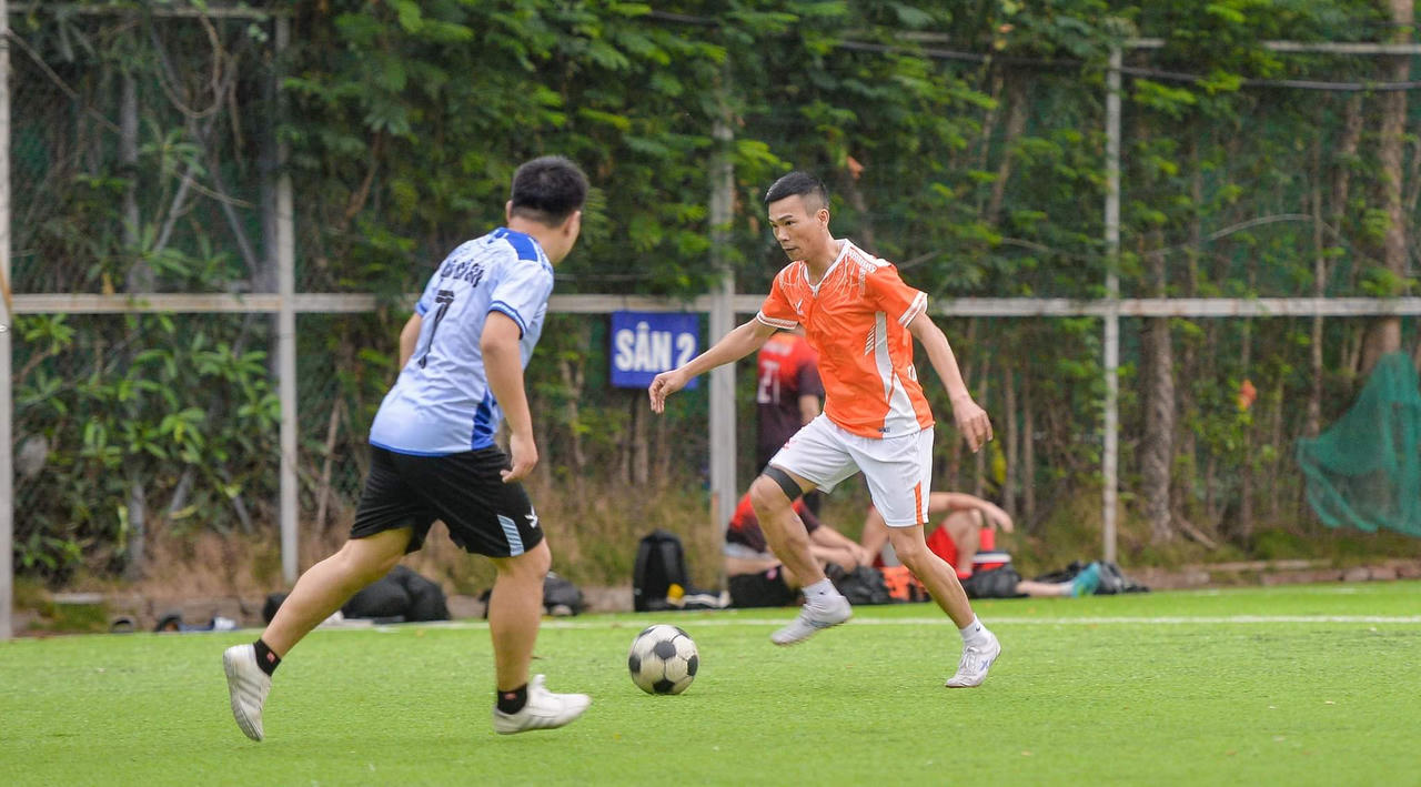 Giao hữu bóng đá hướng đến kỷ niệm 98 năm ngày Báo chí cách mạng Việt Nam