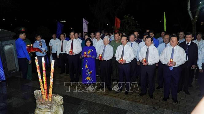 Chủ tịch nước Võ Văn Thưởng dự Chương trình nghệ thuật đặc biệt 'Bản hùng ca bất diệt'
