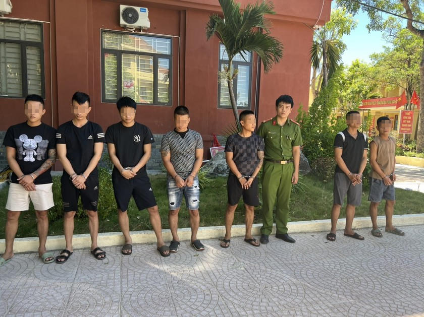 Bắt tạm giam 24 đối tượng trong vụ gây rối trật tự công cộng tại Thị xã Ba Đồn