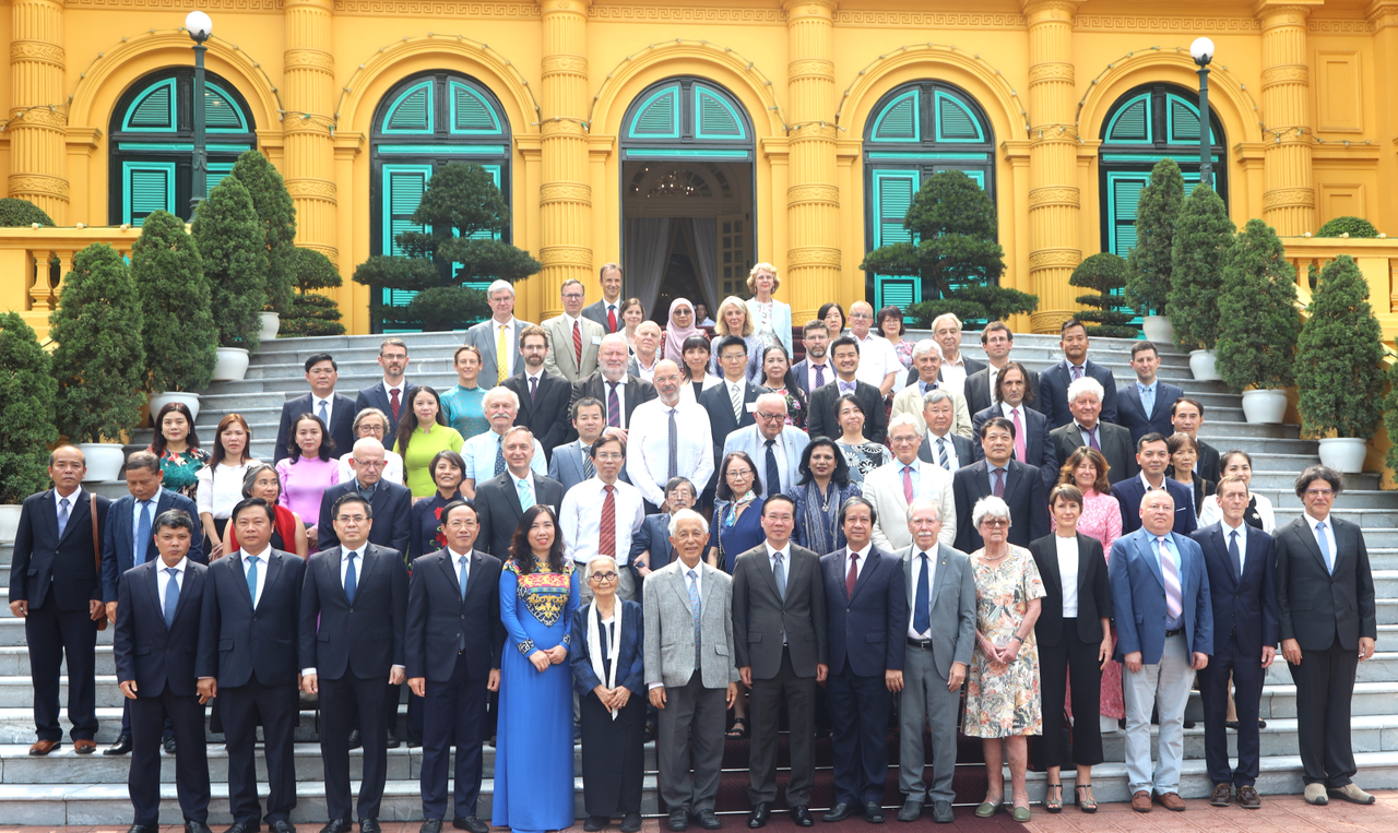 Chủ tịch nước: 'Một dân tộc không thể tự hào vươn ra thế giới nếu không có đội ngũ trí thức tài năng'