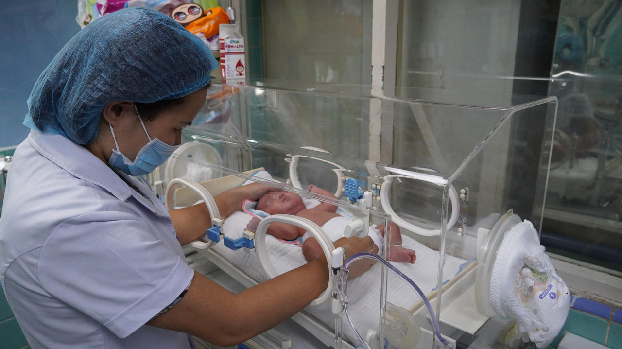 Giành sự sống cho bé gái bằng 'y lệnh' xuất phát từ trái tim người thầy thuốc