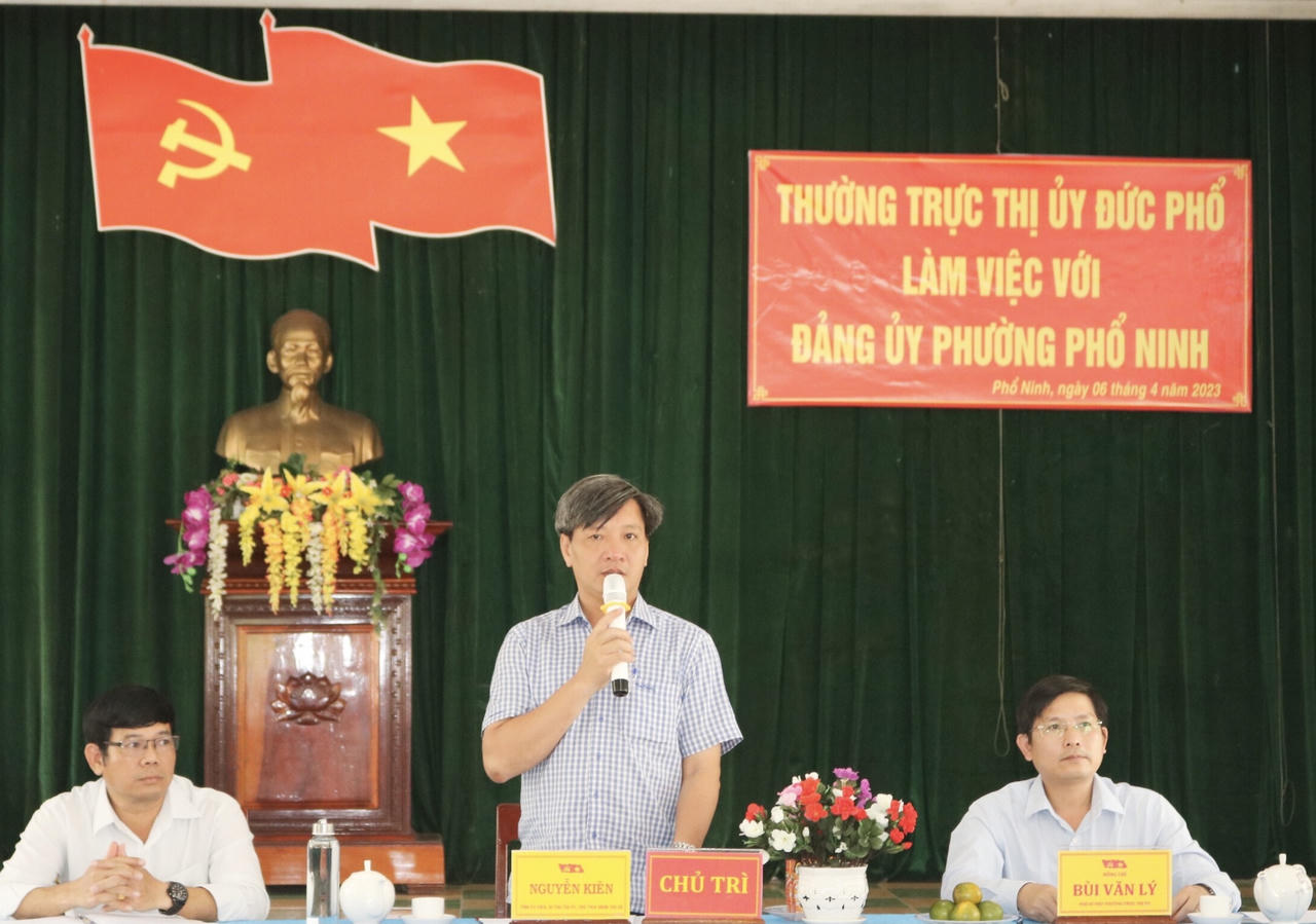 Bí thư Thị ủy Đức Phổ: 'Khi hết mình với địa phương nơi mình đến, cán bộ luân chuyển sẽ thành công'