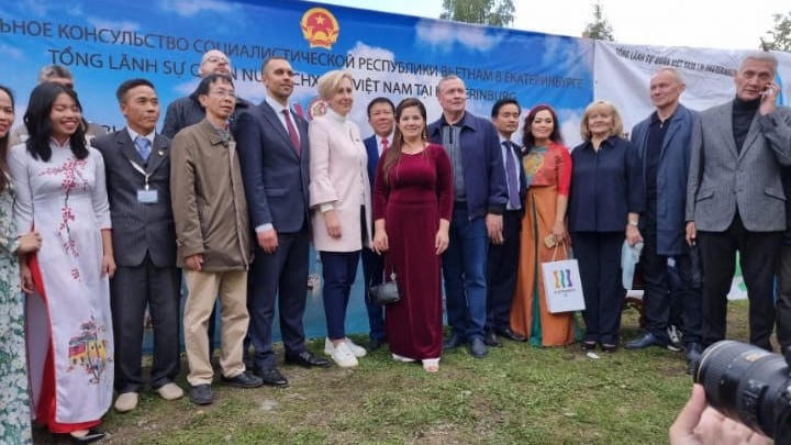 Việt Nam tham gia Ngày hội các dân tộc tại vùng Ural của Nga