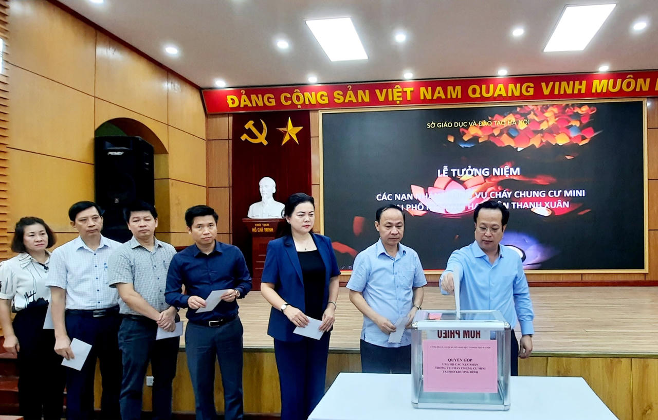 Xúc động phút Hà Nội tưởng niệm 56 nạn nhân tử vong vụ cháy chung cư mini phố Khương Hạ