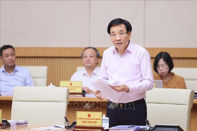 Khai mạc Phiên họp Chính phủ thường kỳ và Hội nghị trực tuyến Chính phủ với địa phương