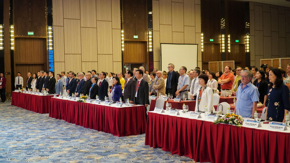 Gia tăng vi khuẩn kháng thuốc sau đại dịch COVID-19