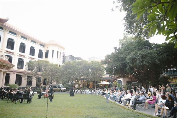 Từ thành công của bộ phim Đào - phở và piano: Tận dụng thế mạnh mạng xã hội để truyền thông chính sách