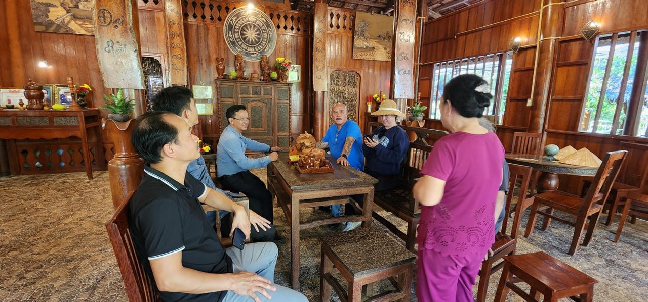 Ngôi nhà dừa 'độc lạ Việt Nam' tại Vĩnh Long