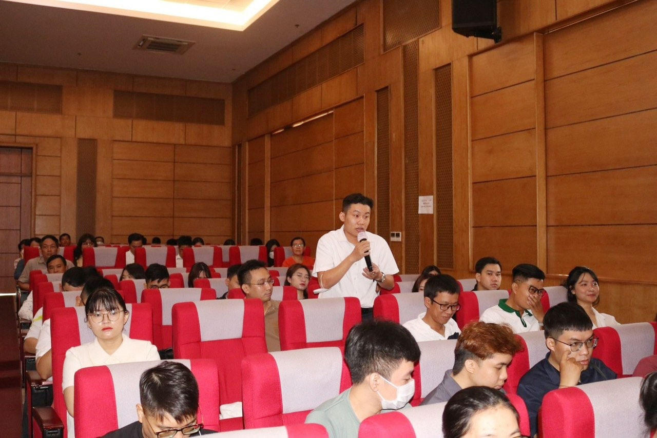 Học viện Tư pháp tổ chức Tọa đàm về nâng cao bản lĩnh chính trị, đạo đức nghề nghiệp luật sư