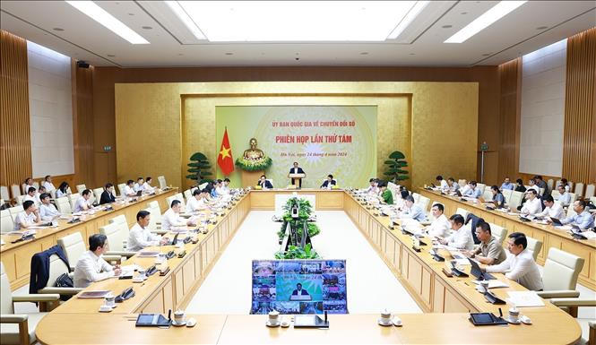Thủ tướng: Thực hiện '3 tăng cường', '5 đẩy mạnh' trong chuyển đổi số