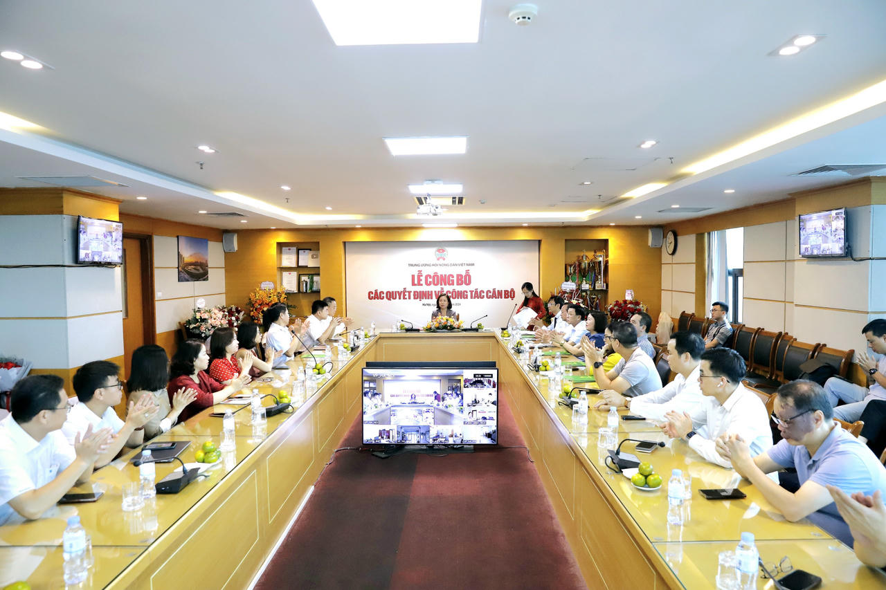 Bổ nhiệm nhà báo Nguyễn Văn Hoài giữ chức vụ Tổng Biên tập Báo Nông thôn ngày nay