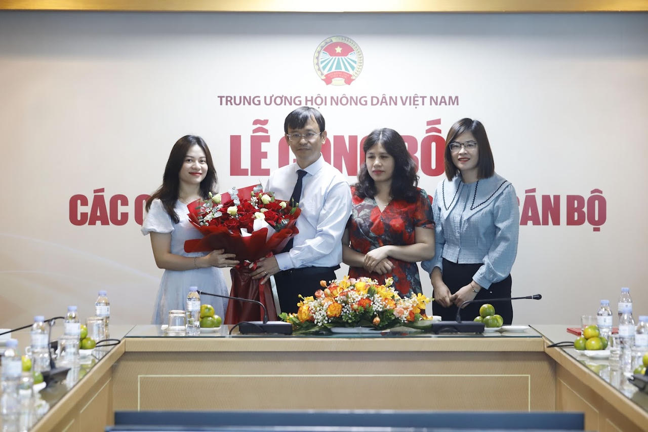 Bổ nhiệm nhà báo Nguyễn Văn Hoài giữ chức vụ Tổng Biên tập Báo Nông thôn ngày nay