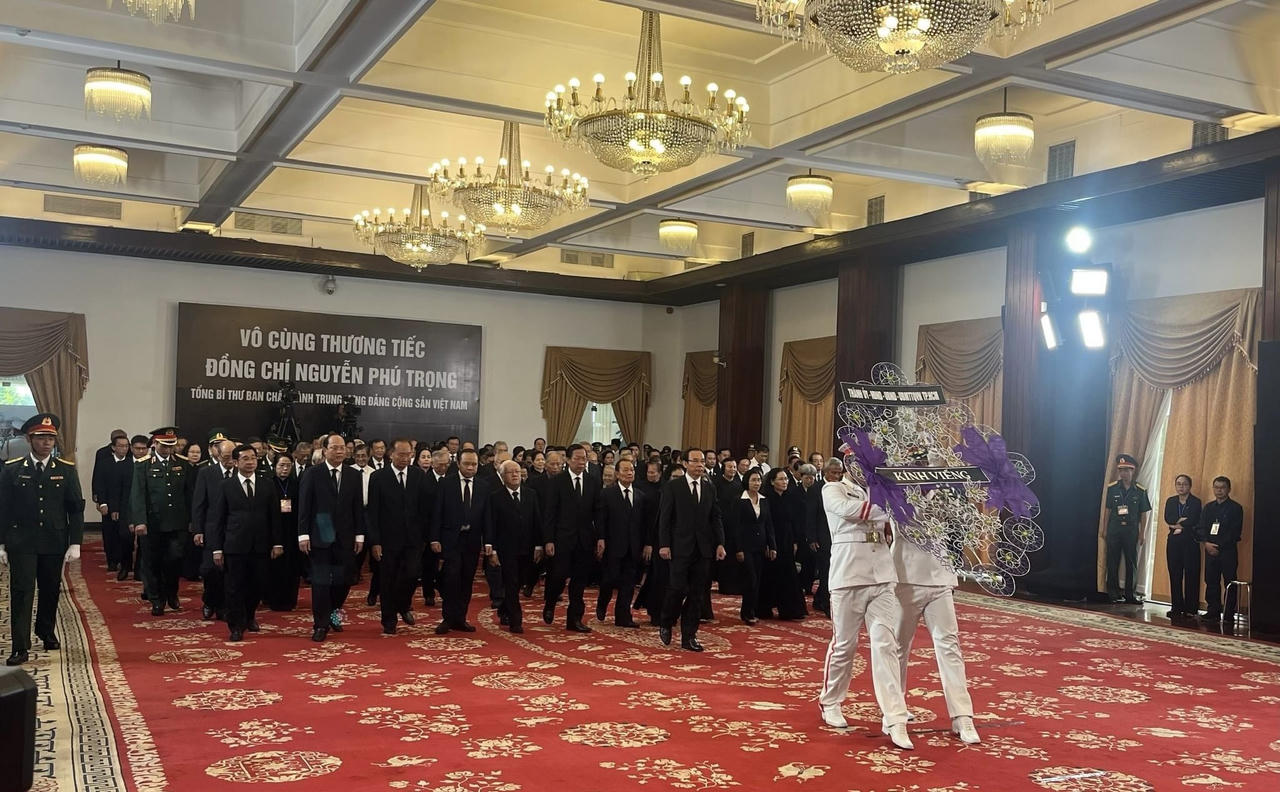 Thành kính, tiếc thương Tổng Bí thư Nguyễn Phú Trọng