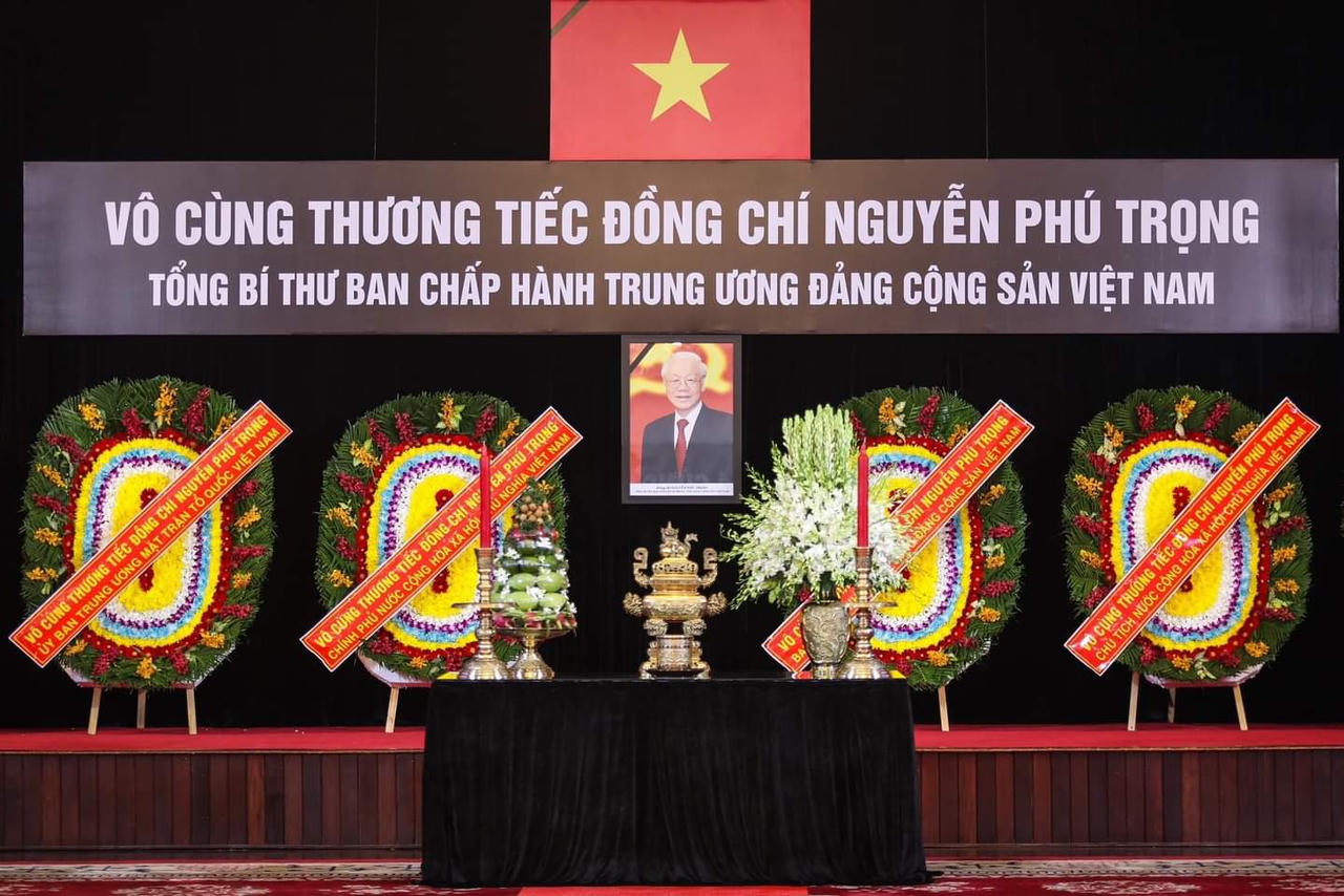 Thành kính, tiếc thương Tổng Bí thư Nguyễn Phú Trọng