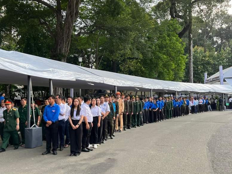 Thành kính, tiếc thương Tổng Bí thư Nguyễn Phú Trọng