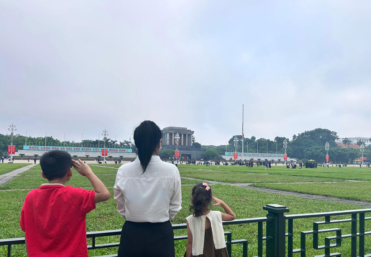 Thành kính, tiếc thương Tổng Bí thư Nguyễn Phú Trọng