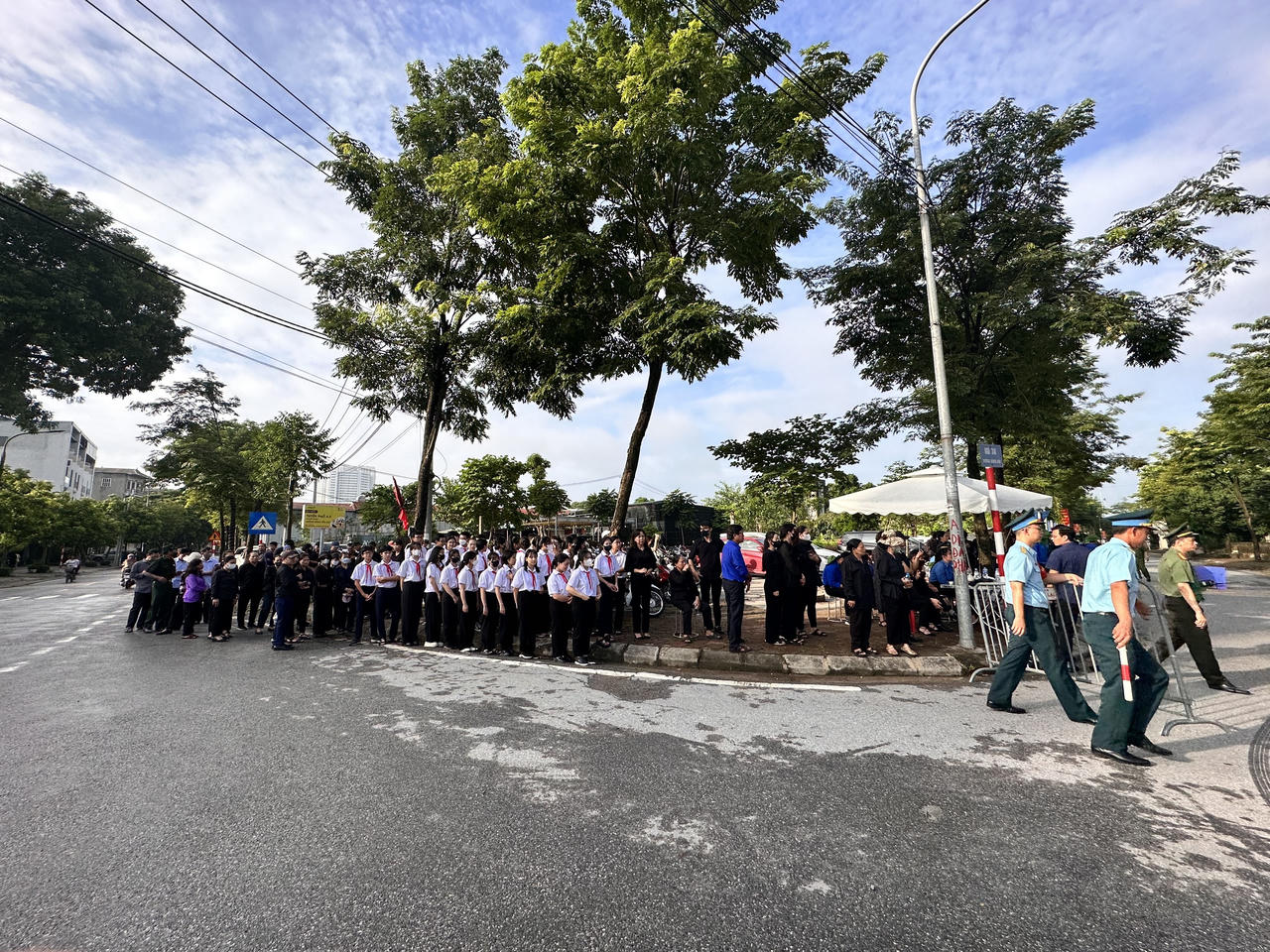 Thành kính, tiếc thương Tổng Bí thư Nguyễn Phú Trọng