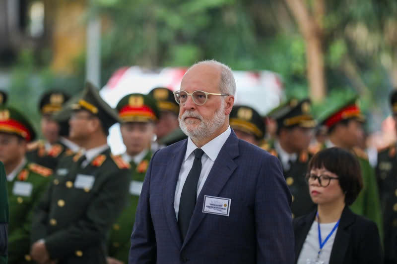 Thành kính, tiếc thương Tổng Bí thư Nguyễn Phú Trọng