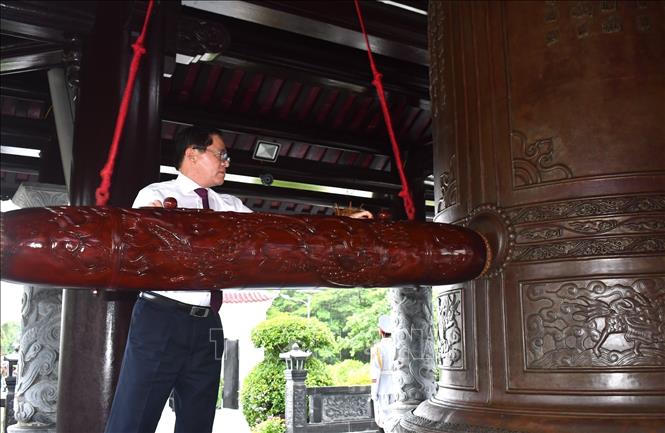 Tri ân các anh hùng liệt sỹ, chiến sĩ cách mạng hy sinh tại Côn Đảo