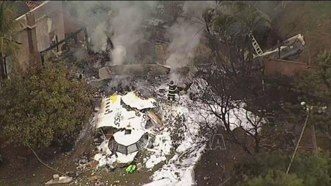 Tìm thấy toàn bộ thi thể trong vụ rơi máy bay tại Sao Paulo, Brazil