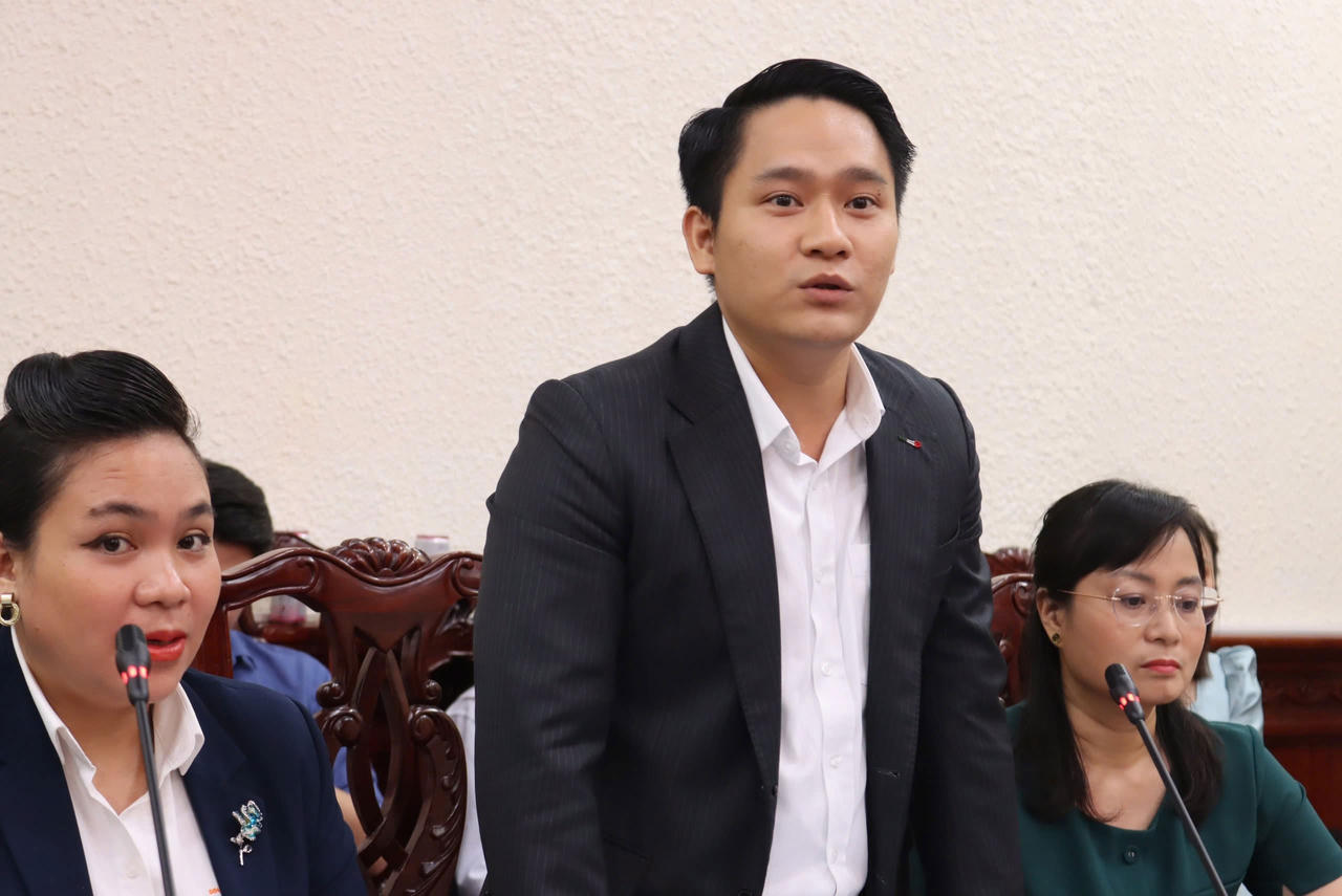 Tọa đàm 'Đẩy mạnh xây dựng và hoàn thiện Nhà nước pháp quyền xã hội chủ nghĩa Việt Nam'