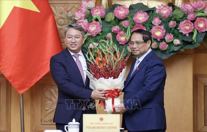 Thủ tướng giao nhiệm vụ cho các Phó Thủ tướng và Bộ trưởng mới được bổ nhiệm