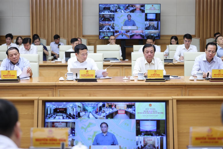 Thủ tướng: 6 nhóm nhiệm vụ, giải pháp lớn sau 'siêu bão' lịch sử