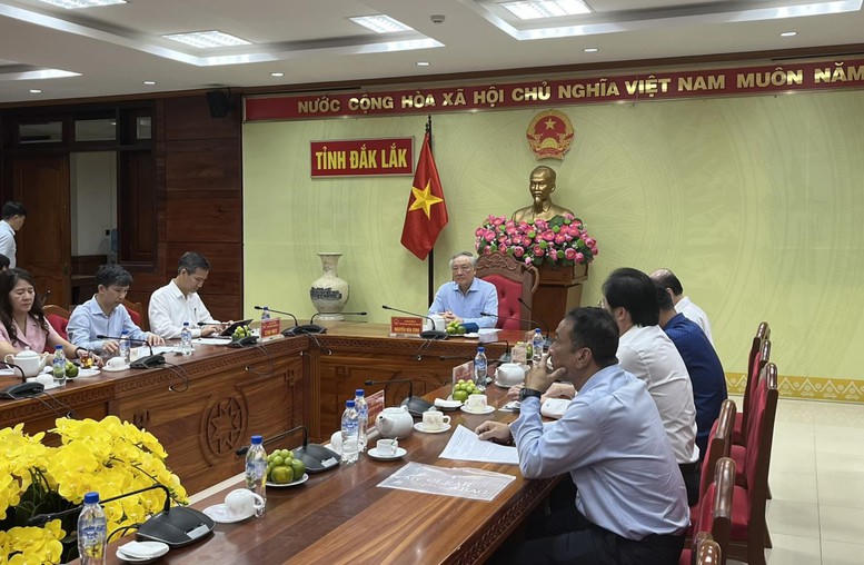 Thủ tướng: 6 nhóm nhiệm vụ, giải pháp lớn sau 'siêu bão' lịch sử