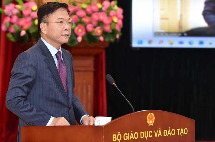 Phấn đấu để trở thành người công dân tốt, người cán bộ tốt góp phần nâng cao chất lượng nguồn nhân lực