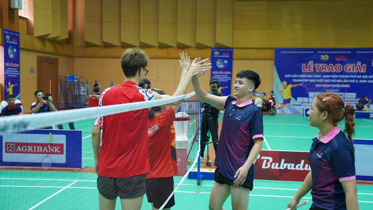 Sân chơi lớn 'tiếp lửa' cho giới trẻ yêu cầu lông