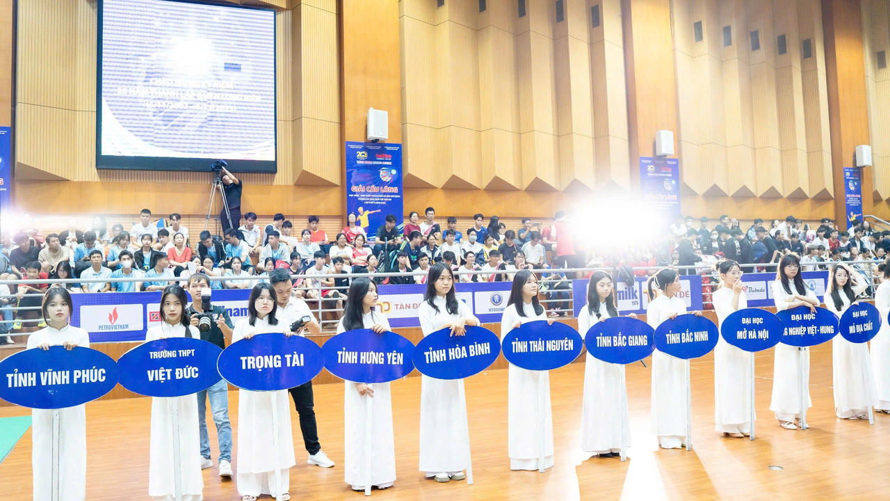 Sân chơi lớn 'tiếp lửa' cho giới trẻ yêu cầu lông