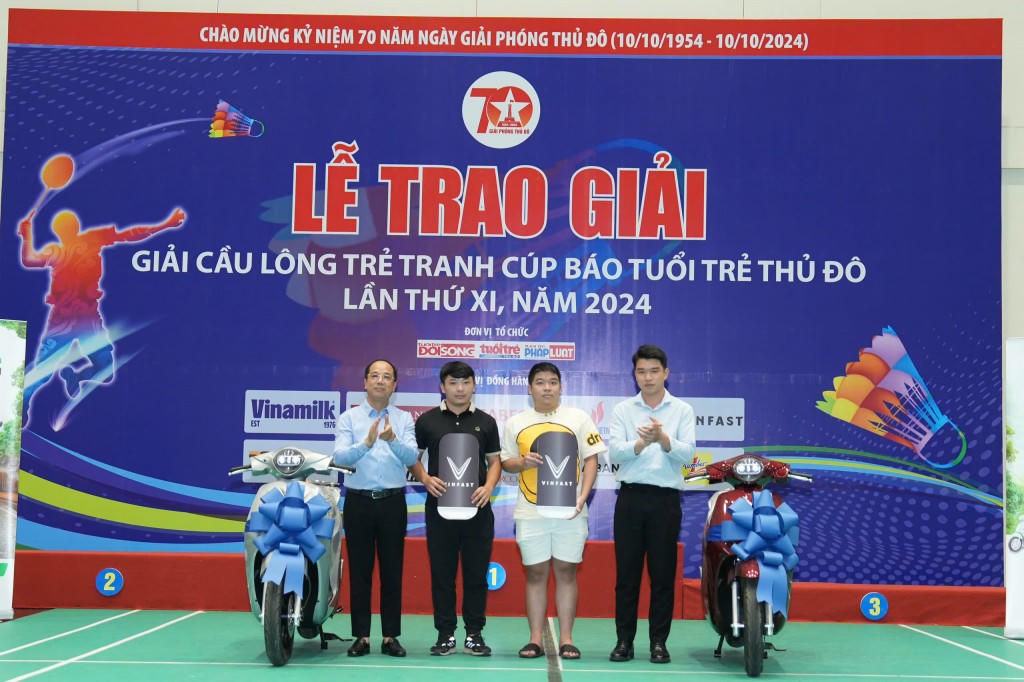 Ấn tượng đặc biệt giải Cầu lông trẻ tranh Cúp báo Tuổi trẻ Thủ đô