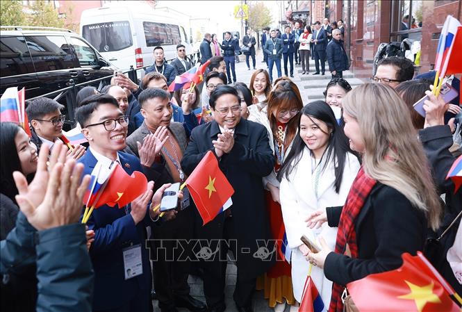 Thủ tướng Phạm Minh Chính tới Kazan, bắt đầu chuyến công tác tham dự Hội nghị BRICS mở rộng