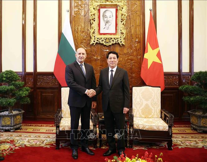 Chủ tịch nước Lương Cường chủ trì lễ đón chính thức Tổng thống Bulgaria
