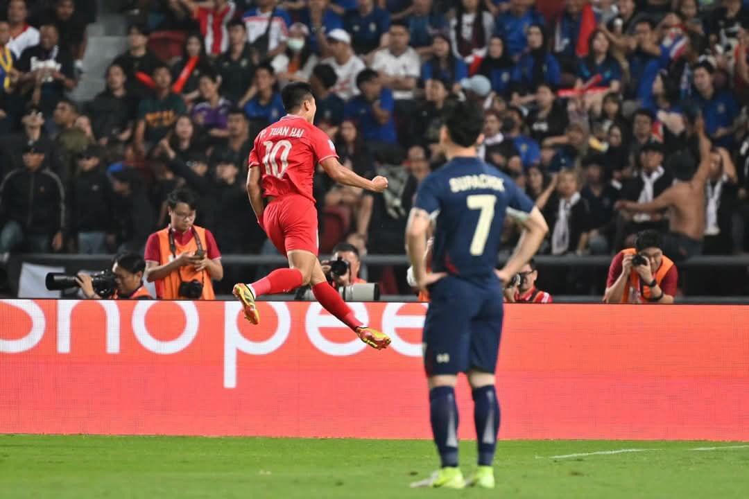 VIỆT NAM VÔ ĐỊCH TRÊN SÂN THÁI LAN!