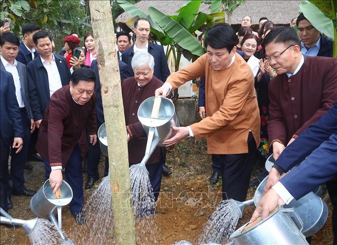 Chủ tịch nước: Văn hóa truyền thống của 54 dân tộc là nguồn lực quý báu xây dựng một Việt Nam hùng mạnh