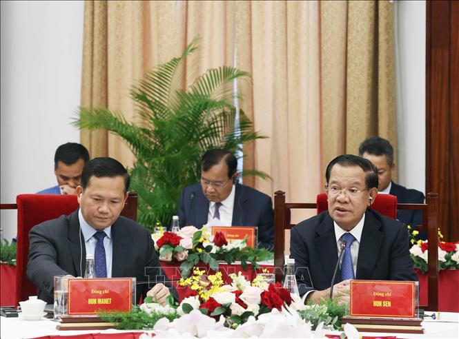 Tăng cường đoàn kết, gia tăng hiệu quả hợp tác, kết nối Việt Nam - Lào - Campuchia