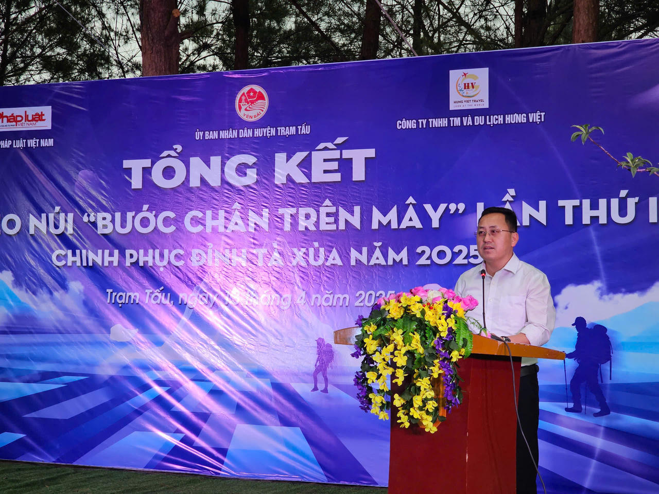 'Bước chân trên mây' Lần thứ II - Chinh phục đỉnh Tà Xùa đã thành công rực rỡ