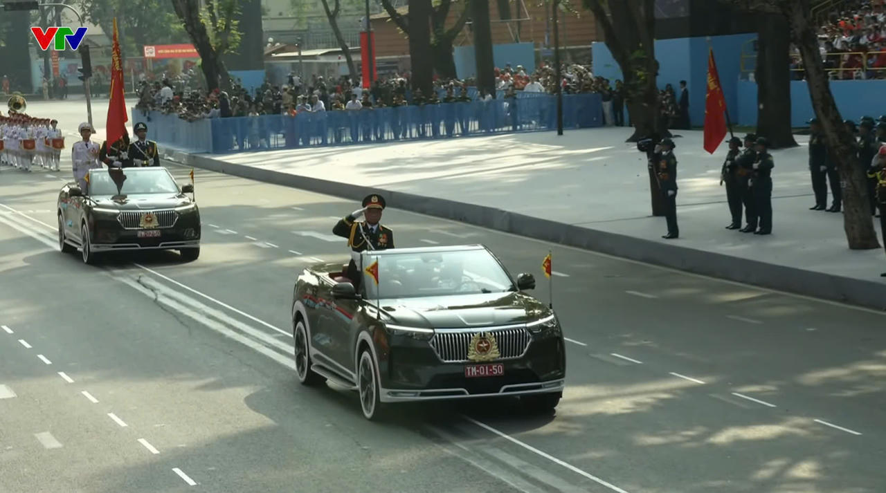 LỄ KỶ NIỆM, DIỄU BINH, DIỄU HÀNH MỪNG 50 NĂM GIẢI PHÓNG MIỀN NAM, THỐNG NHẤT ĐẤT NƯỚC