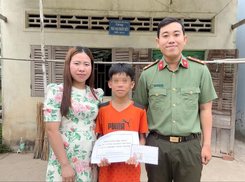 Nuôi dưỡng ước mơ đến trường cho học sinh nghèo ở Bạc Liêu