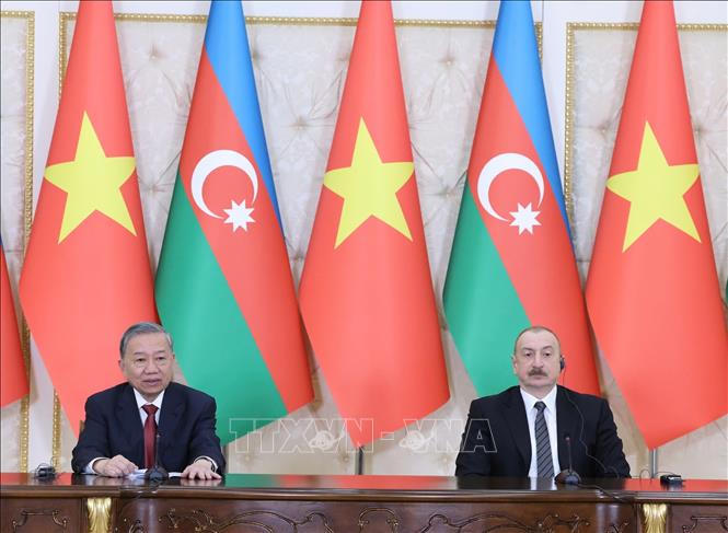 Thiết lập quan hệ Đối tác toàn diện Việt Nam - Azerbaijan
