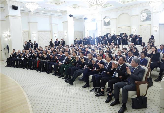 Thiết lập quan hệ Đối tác toàn diện Việt Nam - Azerbaijan