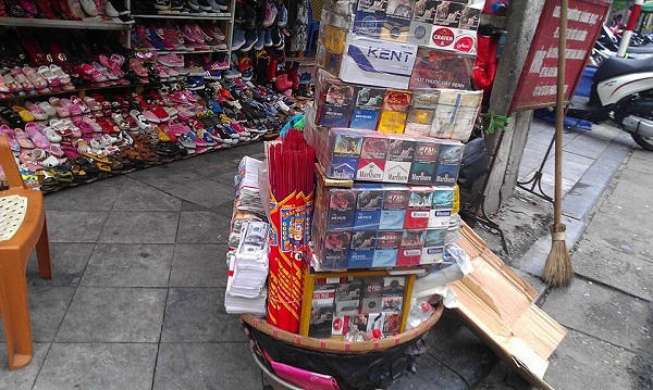 Hiểm họa từ những nén hương không rõ nguồn gốc