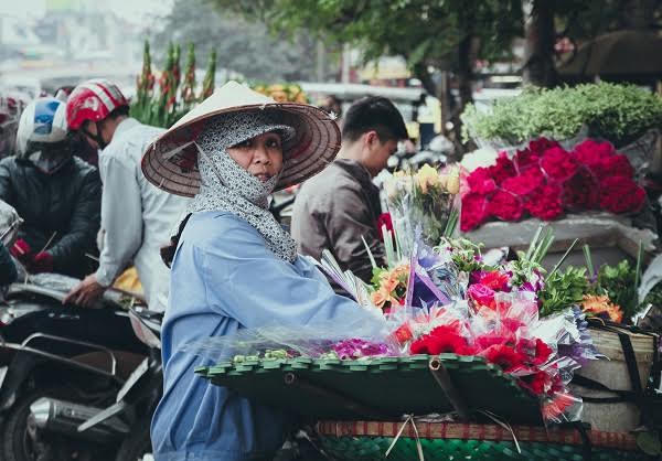 Những người phụ nữ “lầm lũi” trong ngày 08/03
