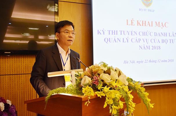 Bộ Tư pháp khai mạc kỳ thi tuyển chức danh lãnh đạo, quản lý cấp Vụ năm 2018