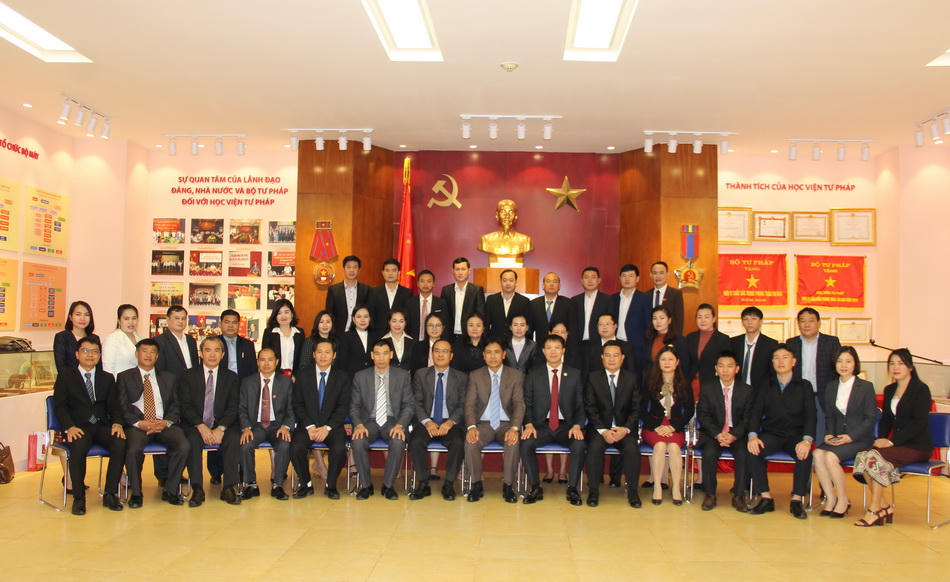Giám đốc Học viện Tư pháp Việt Nam tiếp Thứ trưởng Bộ Tư pháp nước CHDCND Lào 